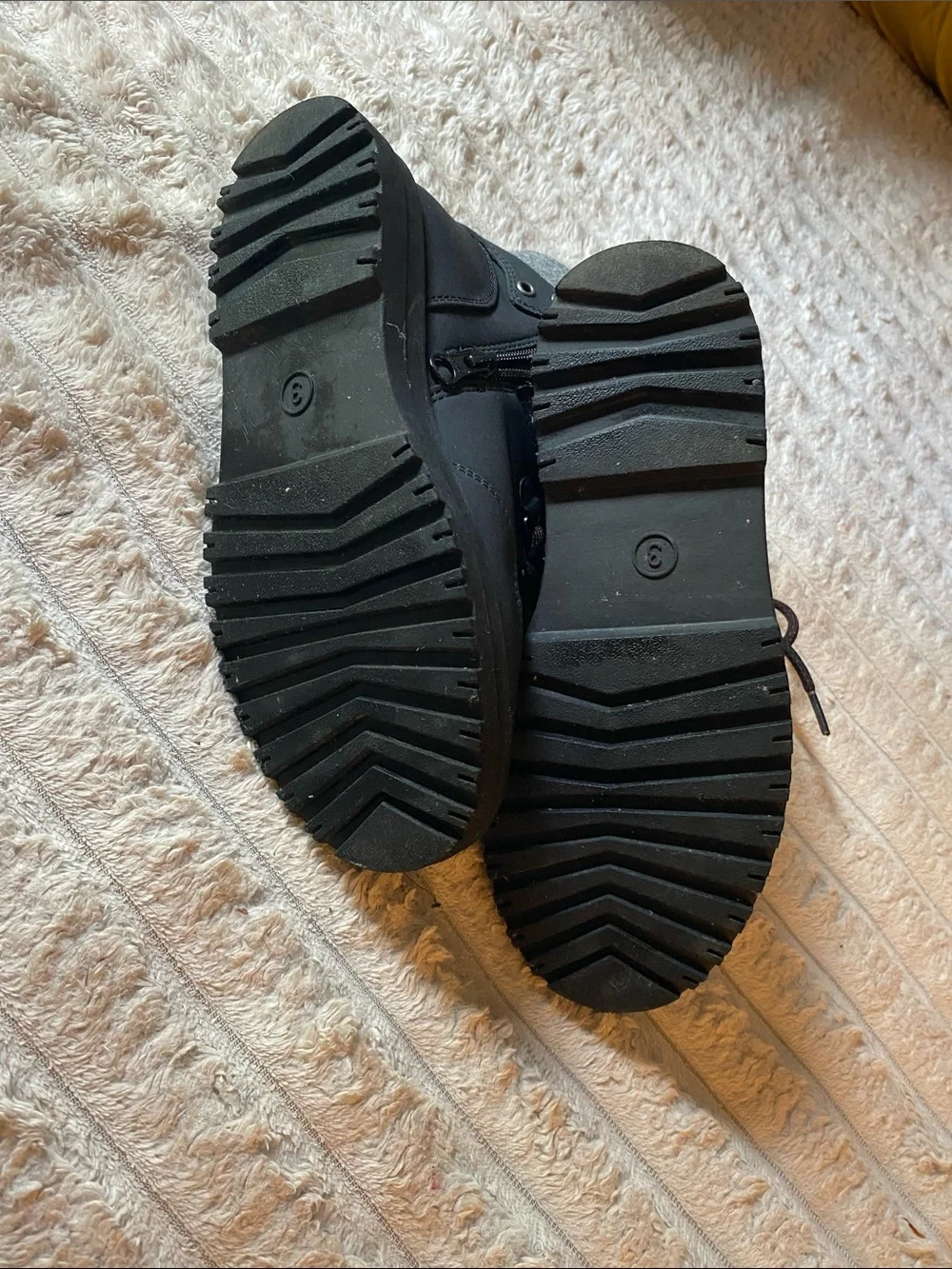 Black Lace-Up Winter Boots